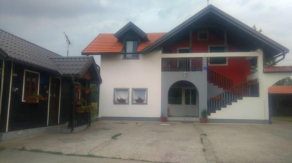 House Ilija Hodak Seliste Dreznicko Exteriör bild